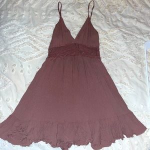 brown flowy dress with cutout waist